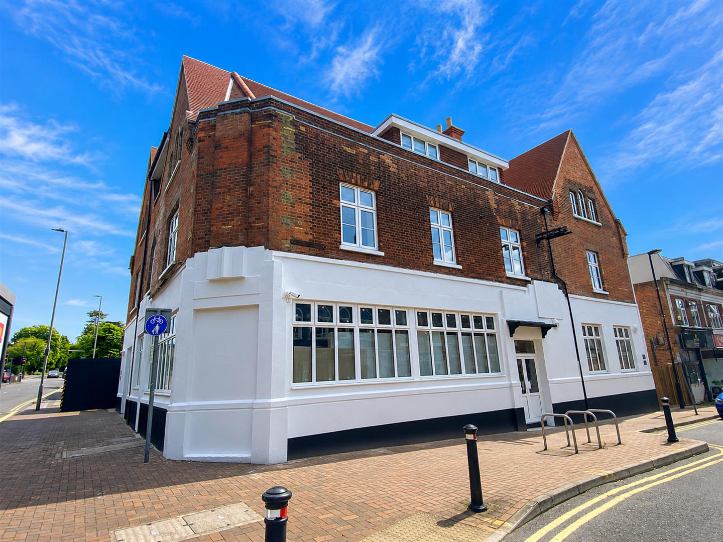 Cambridge Court, Camberley